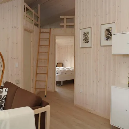 8 Person In Blavand Nyaraló