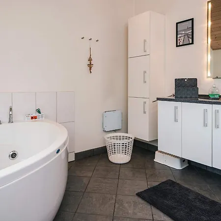Vakantiehuis 4 Star In Blavand *